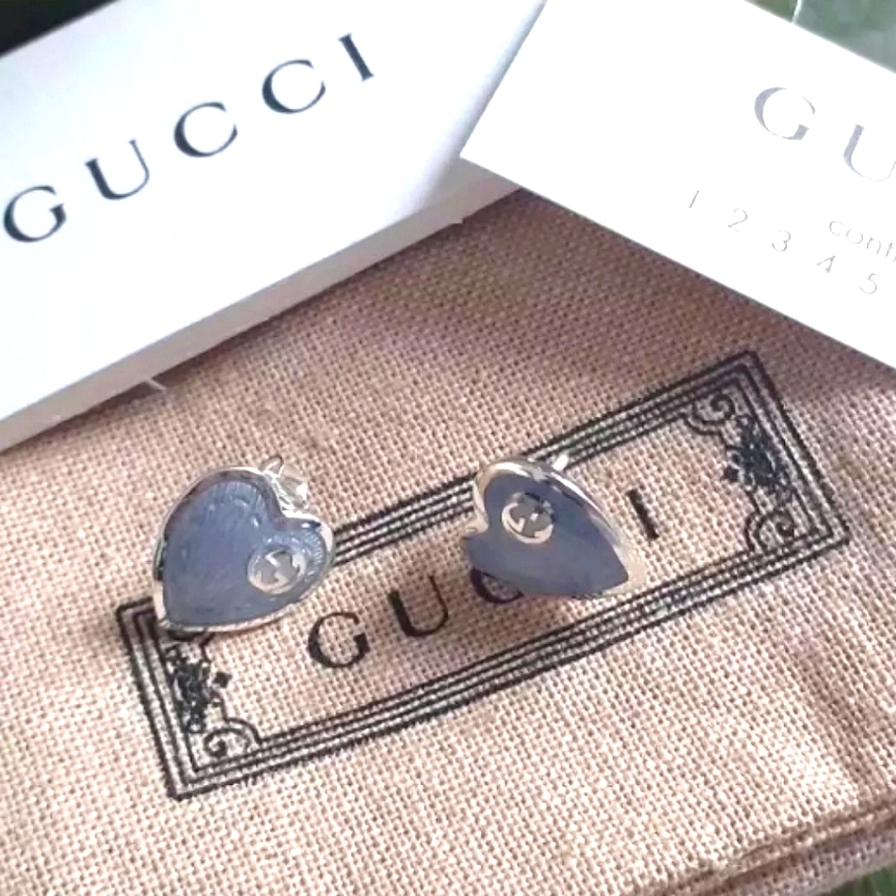 NIB GUCCI HEART EARRINGS - Picture 3 of 4
